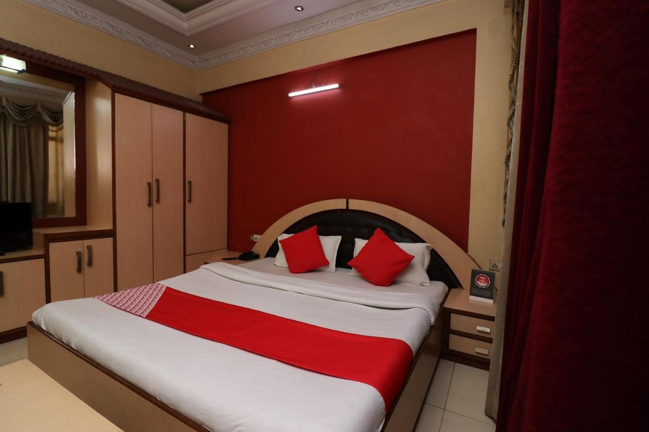 Hotel O Akash Regency ดันแบด ภายนอก รูปภาพ