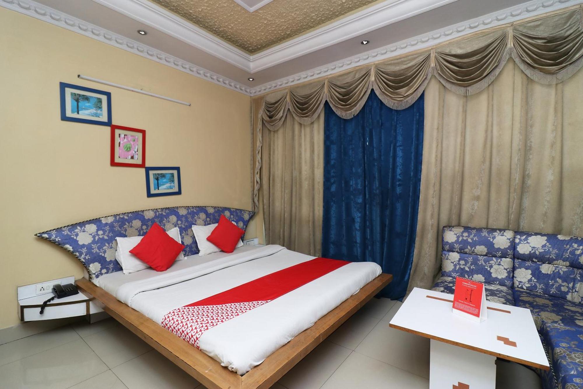 Hotel O Akash Regency ดันแบด ภายนอก รูปภาพ